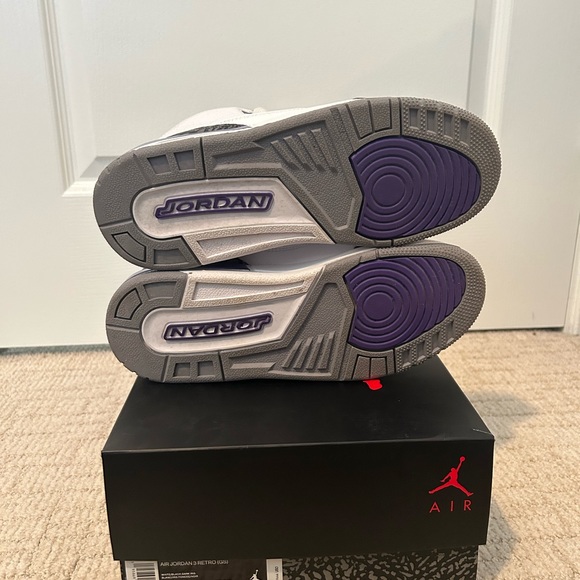 SOLD NIKE AIR JORDAN RETRO 3 Dark Iris - Picture 7 of 9